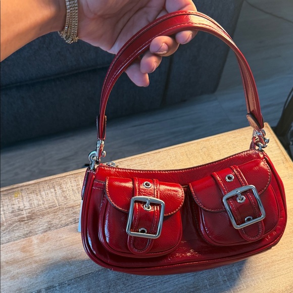 Coach Red Leather Shoulder Bag with Buckle Detail - Picture 3 of 4